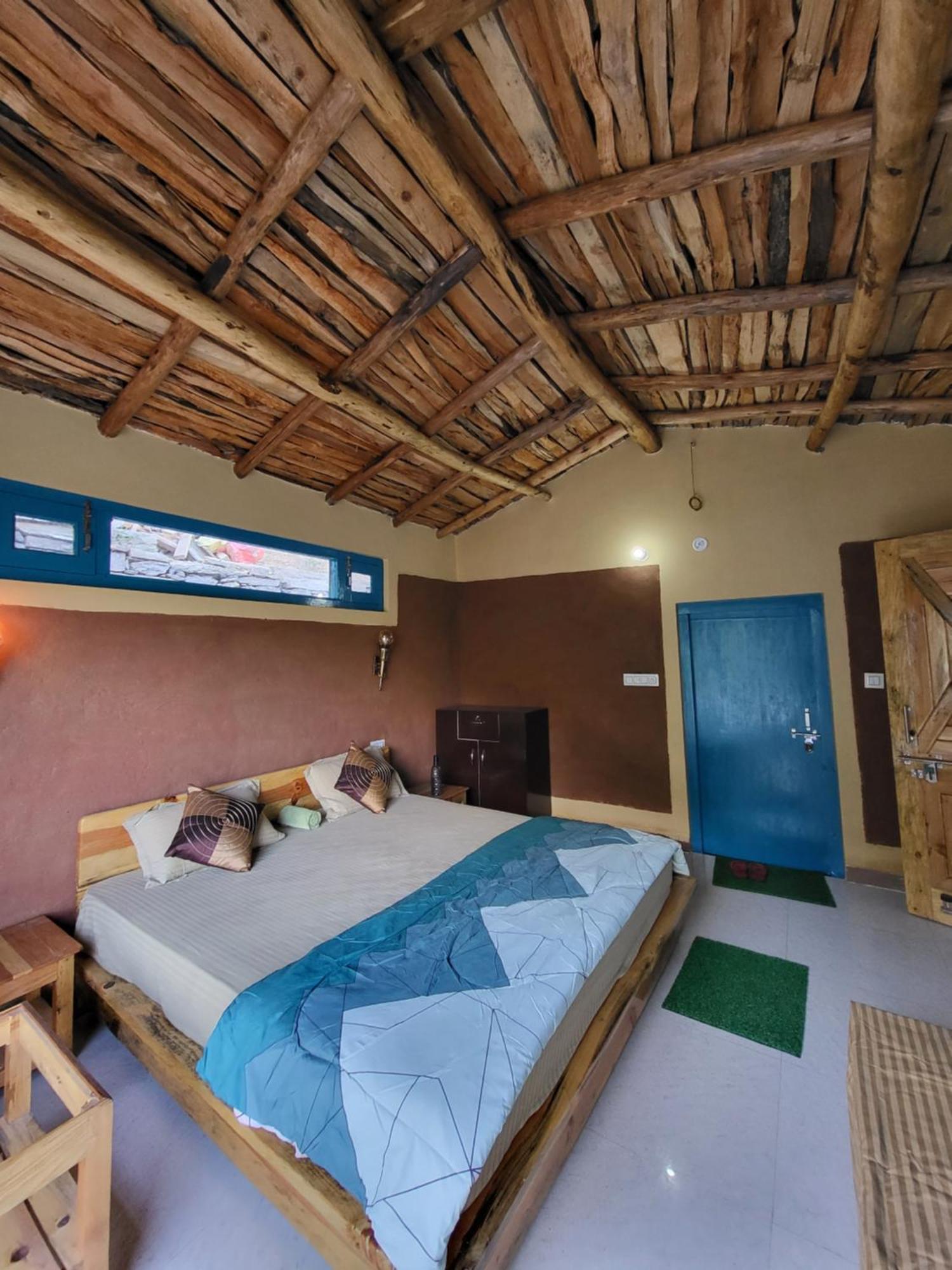 Zenoaks Homestay Almora Luaran gambar