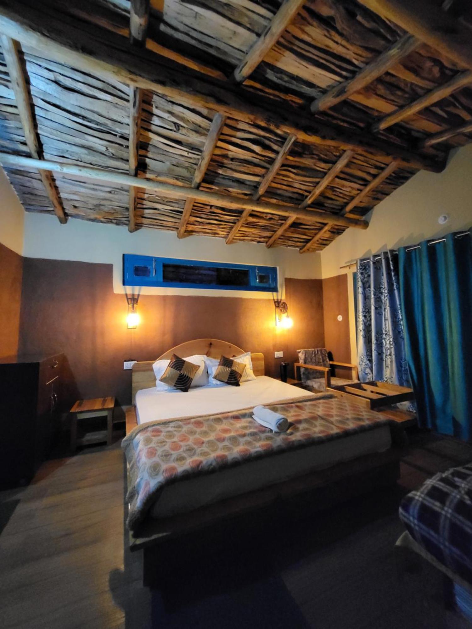 Zenoaks Homestay Almora Luaran gambar